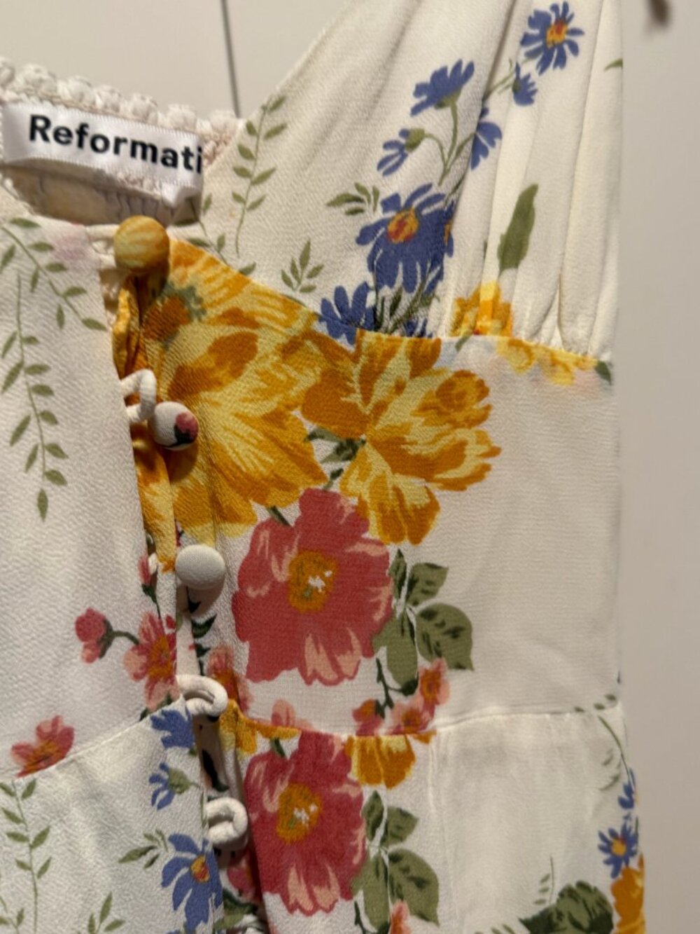 Reformation Jaden Dress Size 6 in Bouquet RARE - Picture 3 of 5